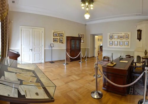 M.F.AXUNDZADƏ ADINA AZƏRBAYCAN MƏDƏNİYYƏT MUZEYİ ( GÜRCÜSTAN)