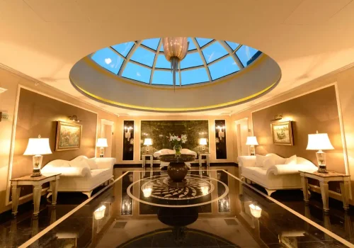 OTEL «QIS BAGI» (TBILISI, GURCUSTAN)